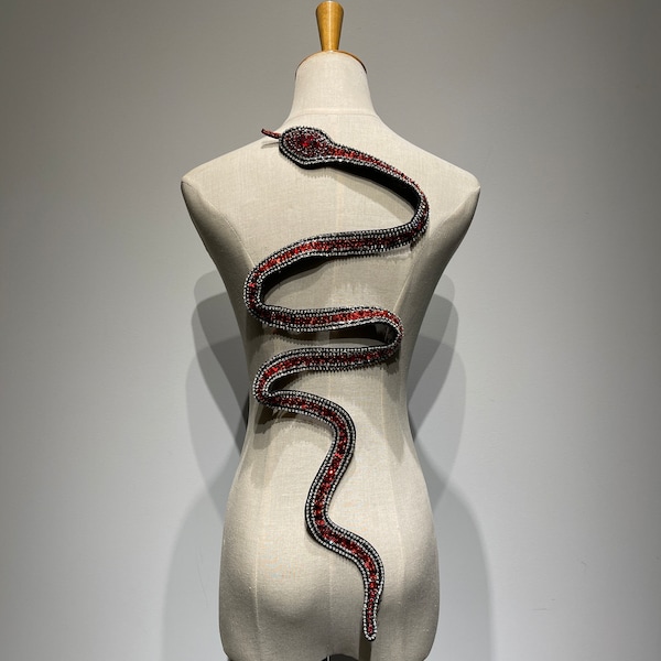Parche de serpiente de lentejuelas rojas Taylor - Reputations Concert Inspired - Aplique de serpiente de diamantes de imitación para el traje de la gira Eras