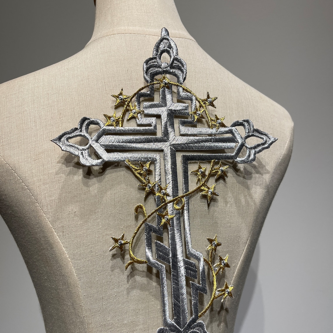 Embroidered Cross Iron-on Patch With Thorn Accents for Jacket Gold ...