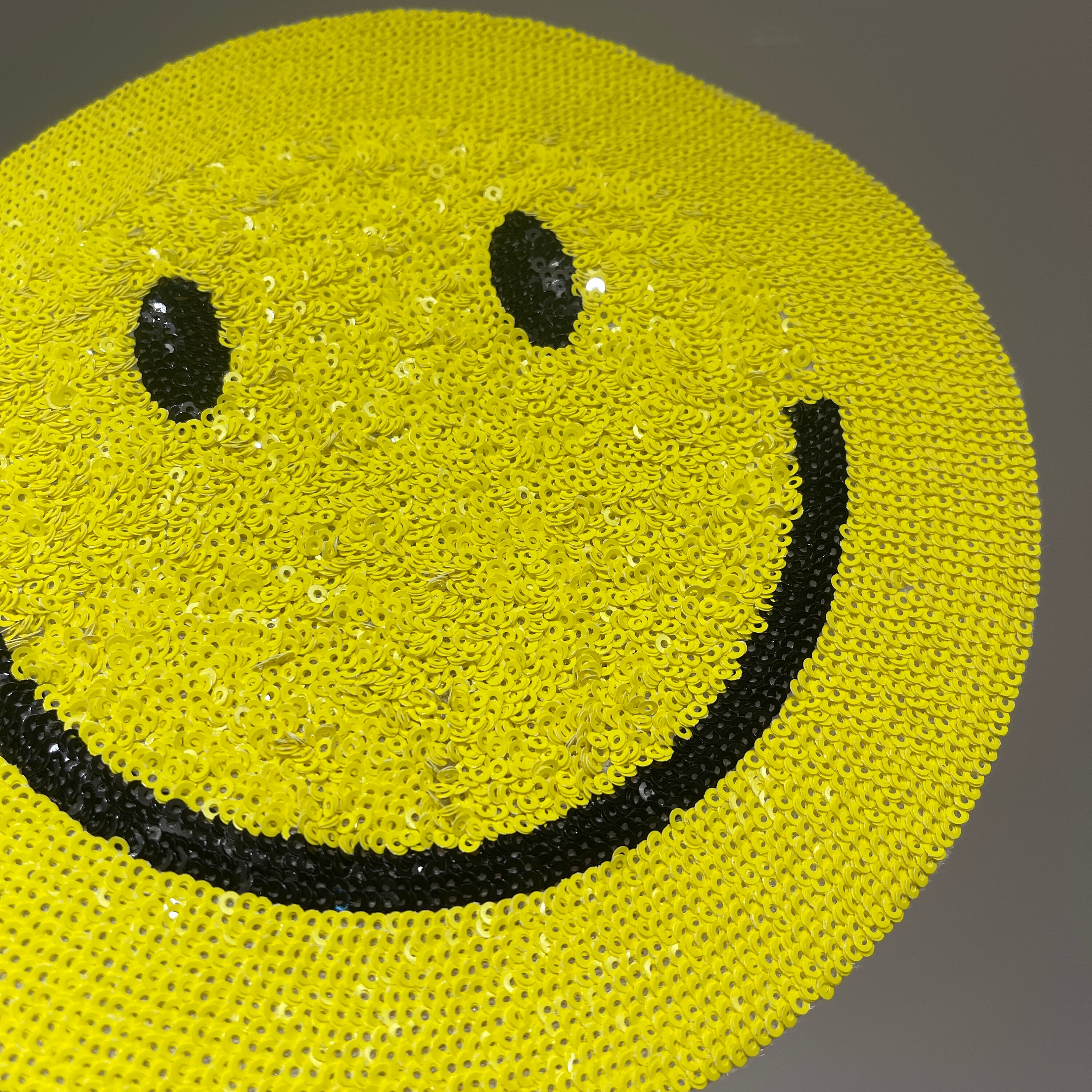 Cuncuny Sequin Happy Face Patches - 6-Pack Iron On Or Sew On Appliques, Mixed Colors