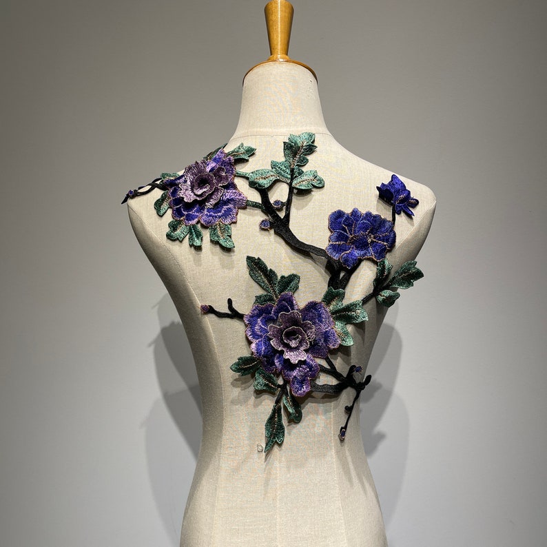 Toppa da cucire con fiori ricamati in 3D di ispirazione vintage, delizia floreale per progetti fai da te o applique per giacche di jeans immagine 6