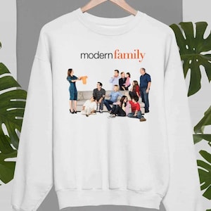 Modern Family TV Series Sitcom Design Unisex Sweatshirt