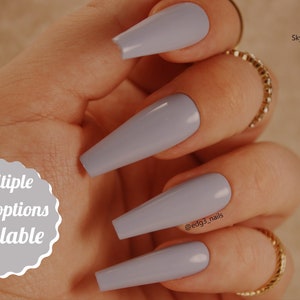 Blue Press On Nails: 20-Piece Customizable Set