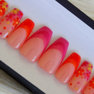 Summer Flower Power Press On Nails: Bright French Manicure Set