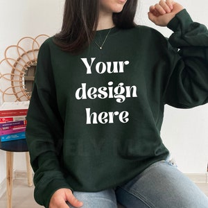 Gildan 18000 Mockup | Gildan waldgrünes Sweatshirt Mockup | einfache Mockup | minimalistisches Mockup