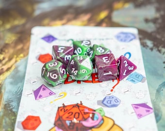 Tie Dye Green Purple DnD Dice, perfectly balanced in green and purple two tone, these dice are a tabletop gem. Great for powerful Sorcerers