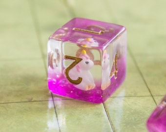 Pink Unicorn DnD Dice Set| Dungeons and Dragons Purple Transparent Dice (7) | Polyhedral Dice