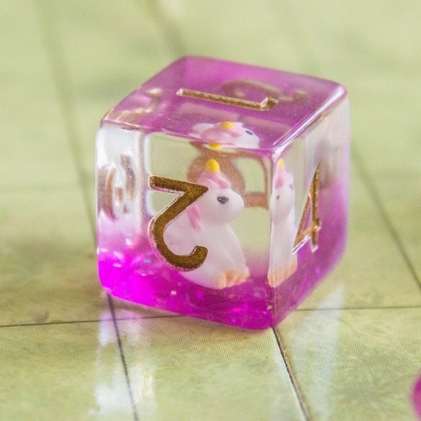 Pink Unicorn DnD Dice Set| Dungeons and Dragons Purple Transparent Dice (7) | Polyhedral Dice