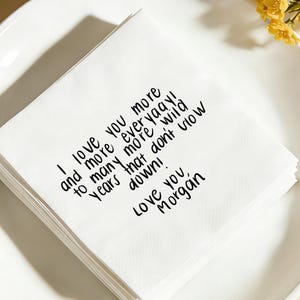 Gepersonaliseerde handgeschreven Love Note-servetten | Aangepaste bruiloftsdecoratie | Cadeau voor haar | Servetten met monogram | Gepersonaliseerde Trivia-servetten