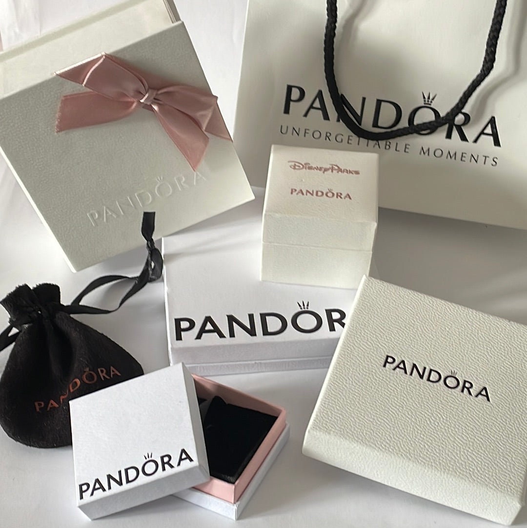 Pandora Gift Box 60 Gift Ideas for 2024