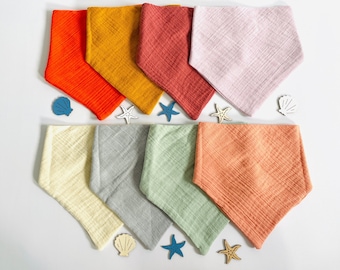 Set of 4 Triangular Cloths Baby Muslin Triangular Cloth / Spitting Cloth / Scarf / Bib with Push Button -Baby Cloth, Muslin Cloth, Baby Gift
