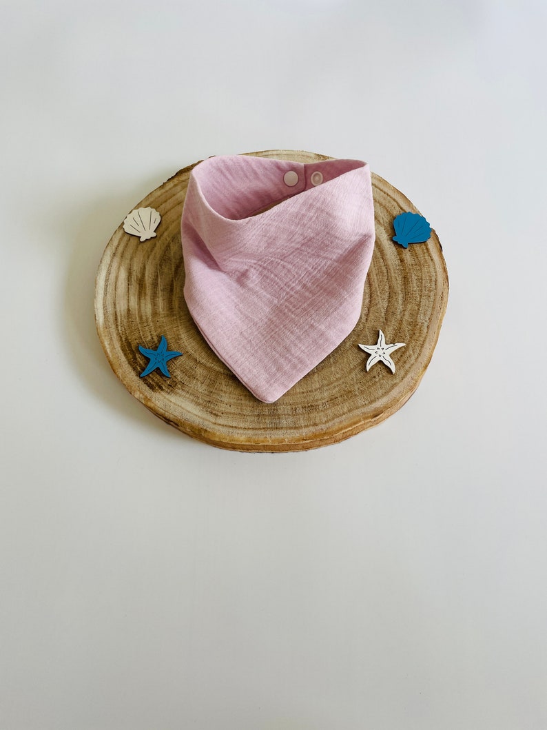 Bavoir bébé / bavoir / écharpe en mousseline 100% coton bio, avec bouton pression, lange mousseline, cadeau bébé, vieux rose clair image 2