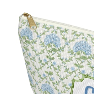 Monogrammed Mahjong Tile Bag: Chinoiserie Cosmetic Pouch image 6