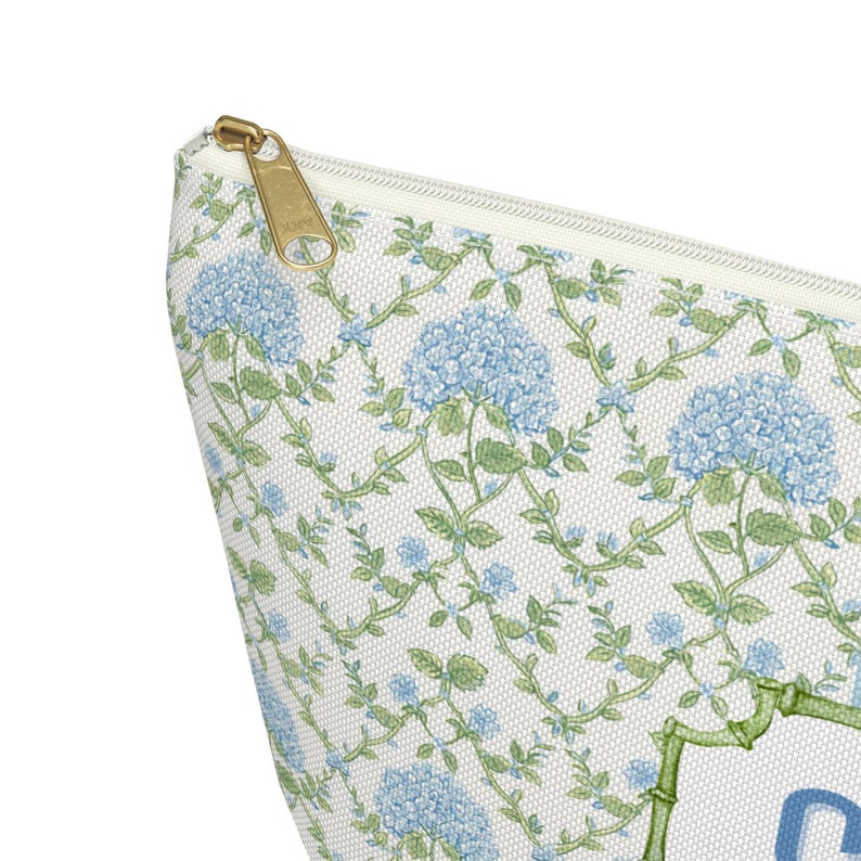 Monogrammed Mahjong Tile Bag: Chinoiserie Cosmetic Pouch image 6