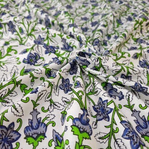 Tessuto di cotone al 100% stampato a mano con motivo floreale indiano verde e bianco, tessuto al metro, tessuto per tende, cuscini, tessuti per la realizzazione di abiti