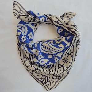 100% Cotton Bandanas, Bohemian Style Cotton Neck Scarf, Boho Soft Cotton Bandana, Cotton Cotton Square Scarf gift handkerchief Round Print