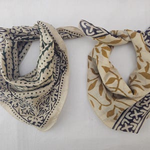 Set of 2 Organic Cotton Bandana Bandana Scarf, Paisley Design Scarf, Vibrant Color, High-Quality, Winter Scarf, Unique Design