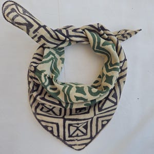 100% Cotton Bandanas, Bohemian Style Cotton Neck Scarf, Boho Soft Cotton Bandana, Cotton Cotton Square Scarf gift handkerchief Round Print