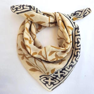 100% Cotton Bandanas, Bohemian Style Cotton Neck Scarf, Boho Soft Cotton Bandana, Cotton Cotton Square Scarf gift handkerchief Round Print