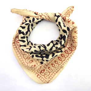 Organic Cotton Bandana Bandana Scarf, Paisley Design Scarf, Vibrant Color, High-Quality, Winter Scarf, Unique Design