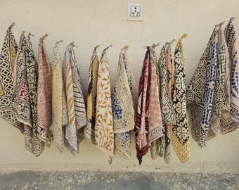 Unique Bulk Bandanas Set of 10 Organic Cotton Bandana Bandana Scarf, Paisley Design Scarf, Vibrant Color, High-Quality