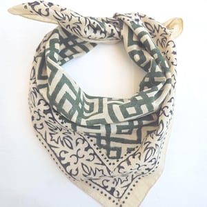 100% Cotton Bandanas, Bohemian Style Cotton Neck Scarf, Boho Soft Cotton Bandana, Cotton Neckerchief, Cotton Square Scarf gift handkerchief