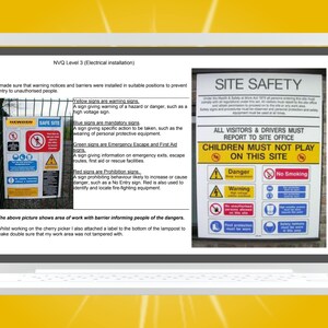 Op de afbeelding: Een veiligheidsschild voor de site met gele en zwarte tekst die luidt "Alle bezoekers en chauffeurs moeten zich melden bij het kantoor van de site" en "Kinderen mogen niet spelen op deze site". Het bord bevat ook verschillende kleinere veiligheidsschilden met symbolen en tekst, zoals "Gevaar", "Waarschuwing", "Niet roken" en "Voetbescherming moet worden gedragen".
