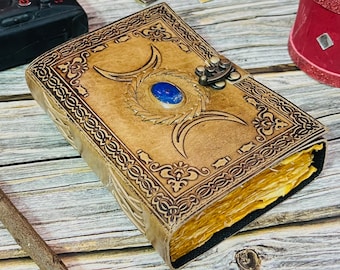 Triple Moon Crystal lederen dagboek: Wicca Grimoire Book of Shadows
