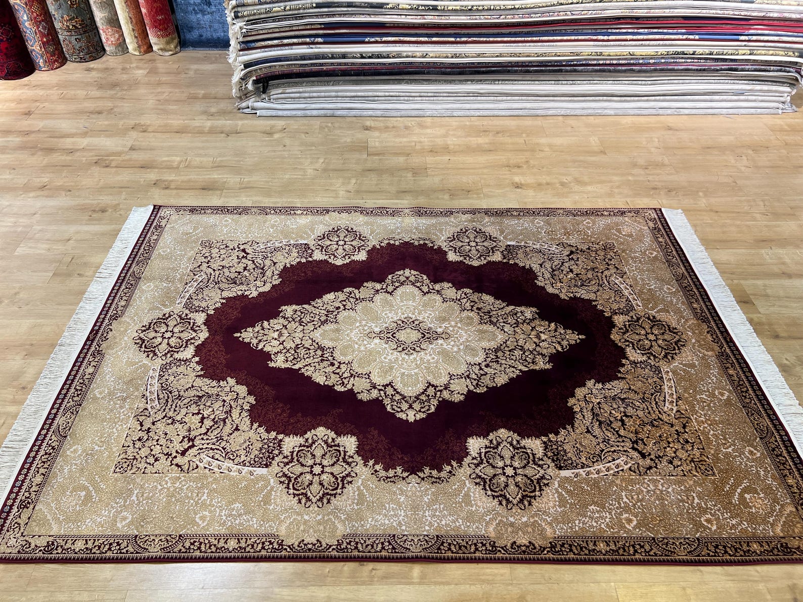 5x8 Ft Red Silk Rug With Gold Medallion – Classic Turkish Style Luxury ...