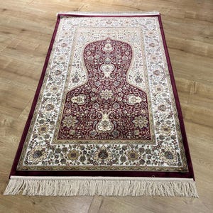 2.62X4.10 Red %100 Modal Silk Prayer Mat, Silk Prayer Rug, Luxury Muslim Prayer Rug, Prayer Rug, Prayer Gift Mat, Janamaz Mat