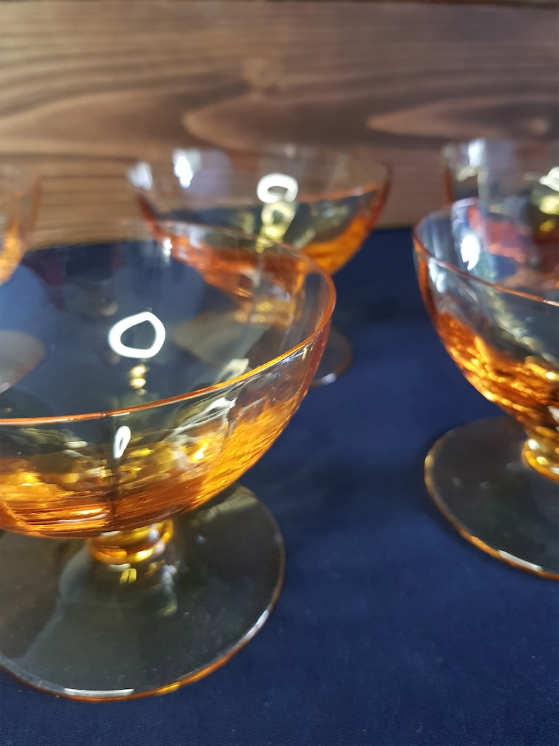 Set of Art Déco Vintage Amber Glass Fruit / Dessert / Salad Bowl in