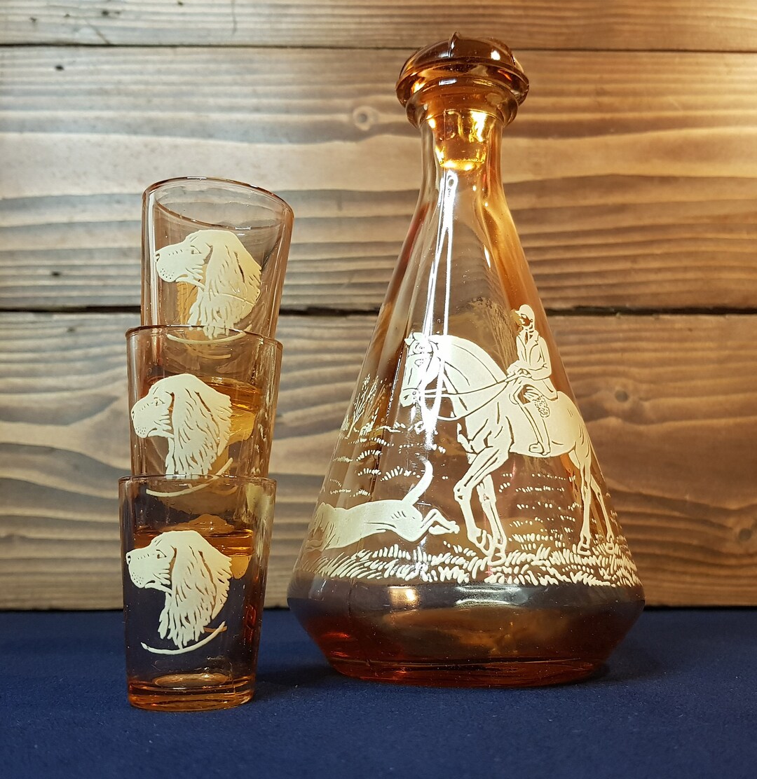 Vintage Pink/peach Decanter and 3 Shot Glasses With Country Scene, Dogs