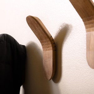 Mid Century Modern Wood Coat Hook | Floating Walnut Towel Hook | Bent Hardwood Wall Hook | Entryway Hooks | Handmade Wall Hangers | Bag Hook