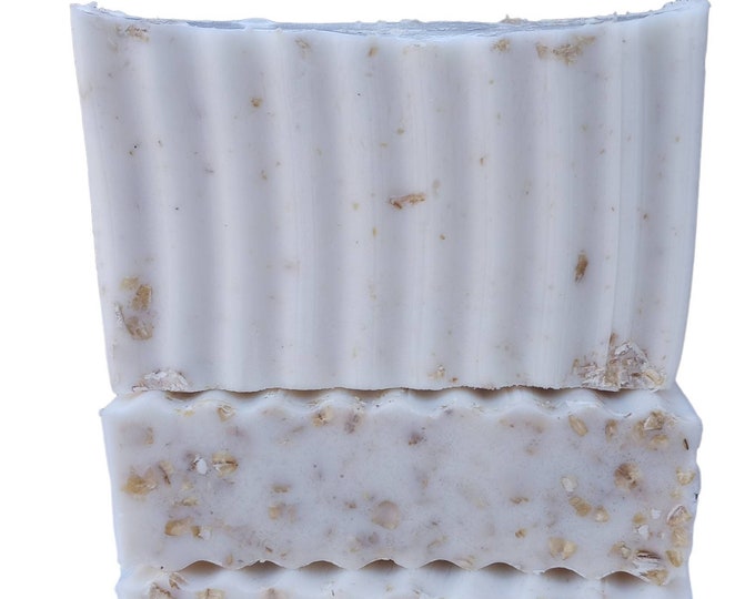 Oatmeal + Honey Bar Soap, Handmade Soap, Natural Soaps, Gift, Herbal Soaps, Handcrafted