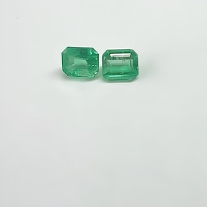 Para kolumbijskich szmaragdów o masie 1,26 ct
