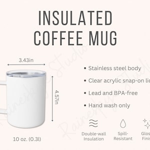 Puede incluir: Taza de café aislada blanca con tapa transparente. La taza mide 8,7 cm de ancho y 11,6 cm de alto. Tiene una capacidad de 300 ml. La taza está hecha de acero inoxidable y tiene aislamiento de doble pared. Es a prueba de derrames y tiene un acabado brillante.