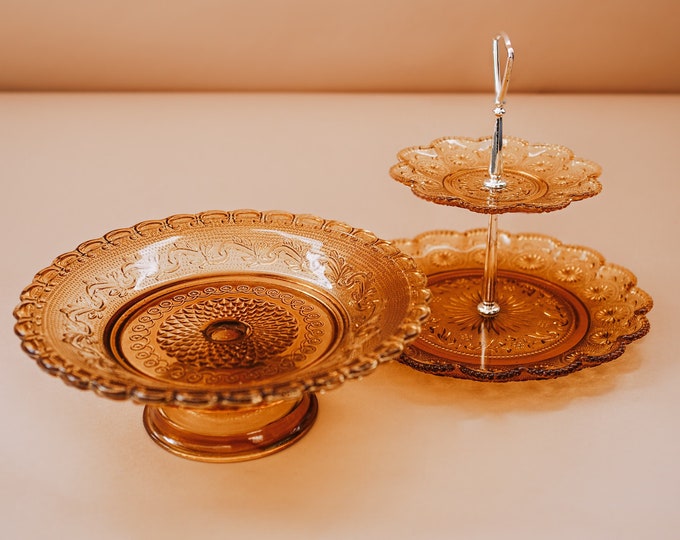 Cake Holder on Pedestal Amber Color in Pressed Glass of the 70s by the