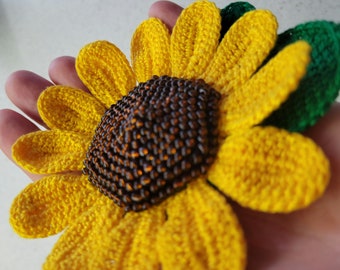 Crochet Sunflower Brooch: Pretty Boho Flower Pin