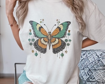 Koszulka z motywem motyla w stylu vintage: Cottagecore Comfort Colors Graphic Tee