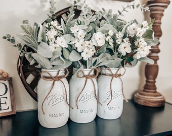 Hand Painted & Distressed Mason Jar | Wedding Decor | Bridal Shower Baby Shower Centerpieces | Mason Jars | SINGLE JAR ONLY