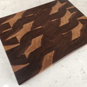 Walnut End Grain Cutting Board