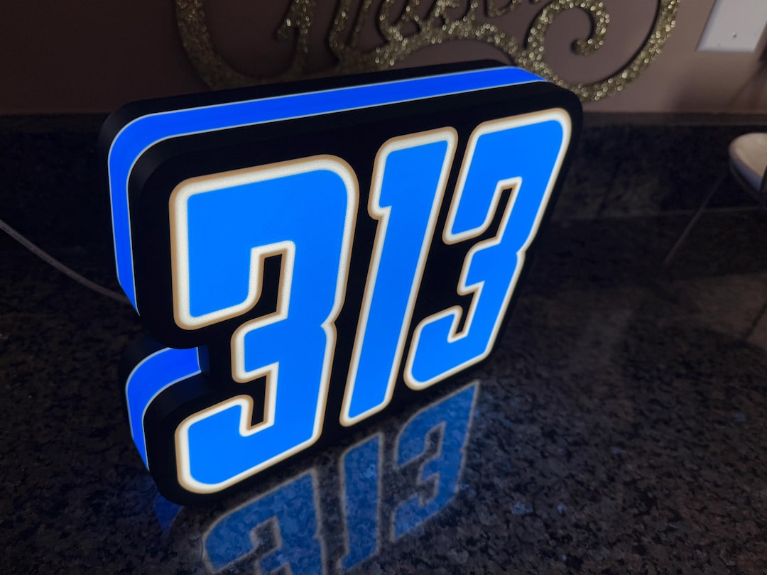 Detroit 313 LED Sign: Lions Football, Mancave Decor - Etsy