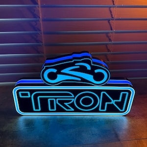 TRON Flipper Topper: LED Leuchtreklame, Mancave Decor