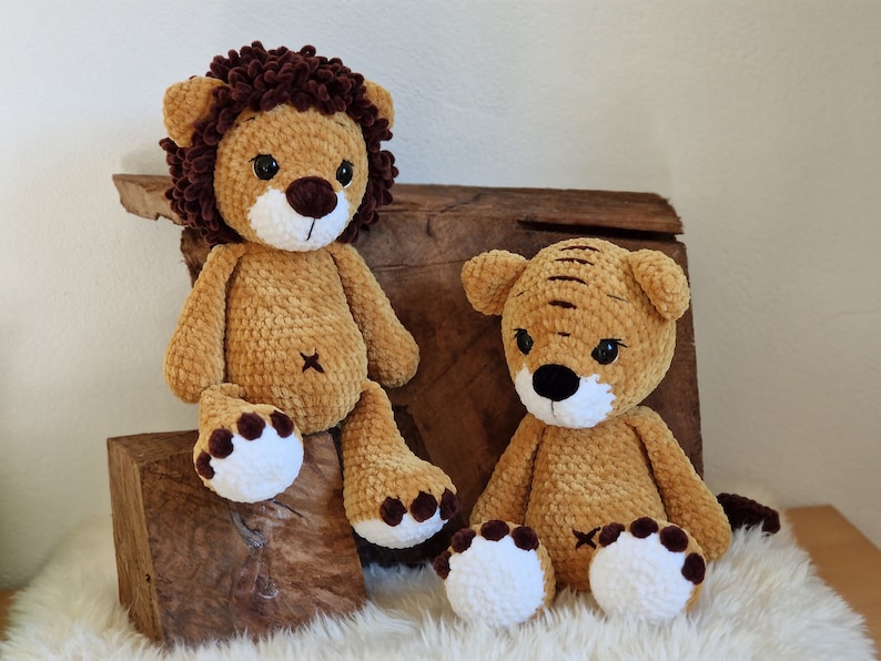 PDF instructions for the amigurumi lion Timba and the lioness Nala in German and English by NisliHaekeltiere/crochet pattern Lion image 1