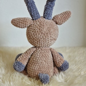 PDF Anleitung in Deutsch für den Amigurumi Steinbock Gian von NisliHaekeltiere zdjęcie 4