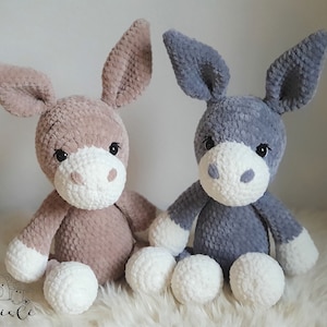 PDF crochet pattern for the Amigurumi donkey &quot;Cooper&quot; in German and English by NisliHaekeltiere/PDF crochet pattern