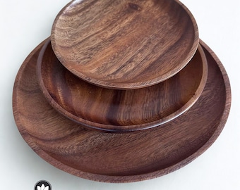 TB® The Artisan Walnut Collection | Black Walnut Plate Set | Serving Plates | Handmade Unique Solid Design Robust Sustainable