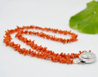 Collar Con Colgante De Coral Rojo Bañado En Plata 92,5, Joyería Bohemia Hecha A Mano. - España