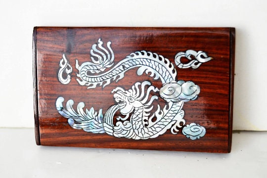  Lurnise Case Red Gold Wood Carving Dragon Chinese Style Hard Case  Cover Headphone Cases : Electronics