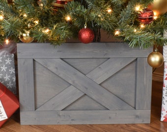 Christmas Tree Box Skirt - Rustic Farmhouse X - Wooden X Tree Collar