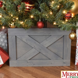 Christmas Tree Box Skirt - Rustic Farmhouse X - Wooden X Tree Collar
